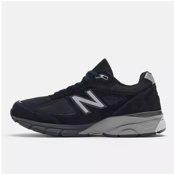 New Balance Other - NEW BALANCE {9} Running Shoe Made in USA 990v4 Black